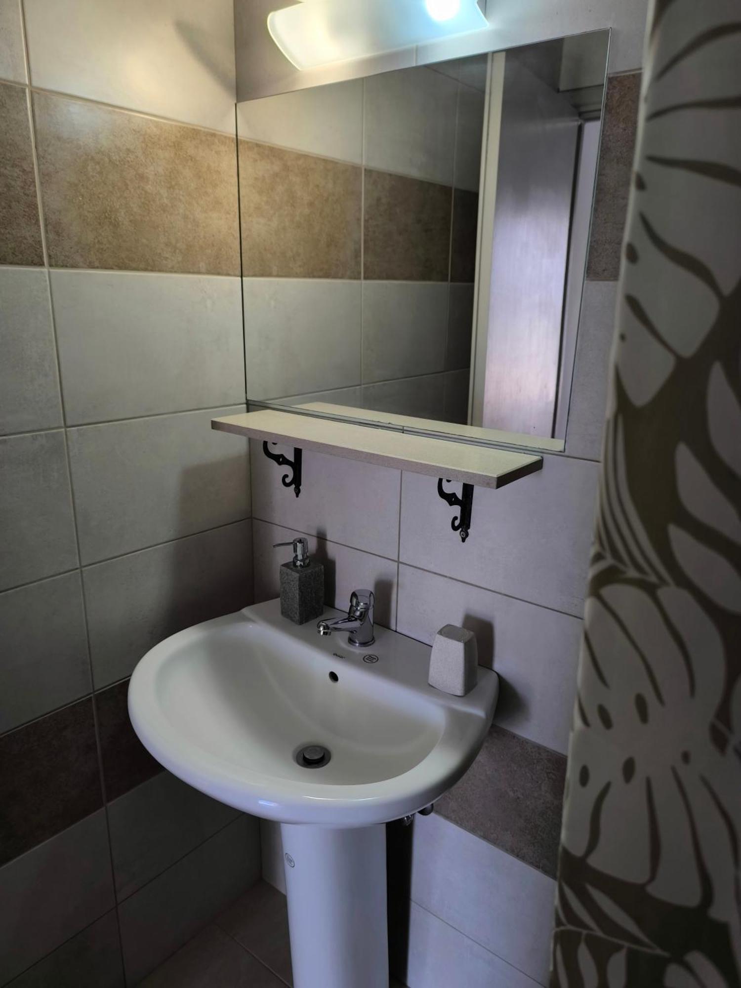 קפלוס Villa Popi Studios חדר תמונה