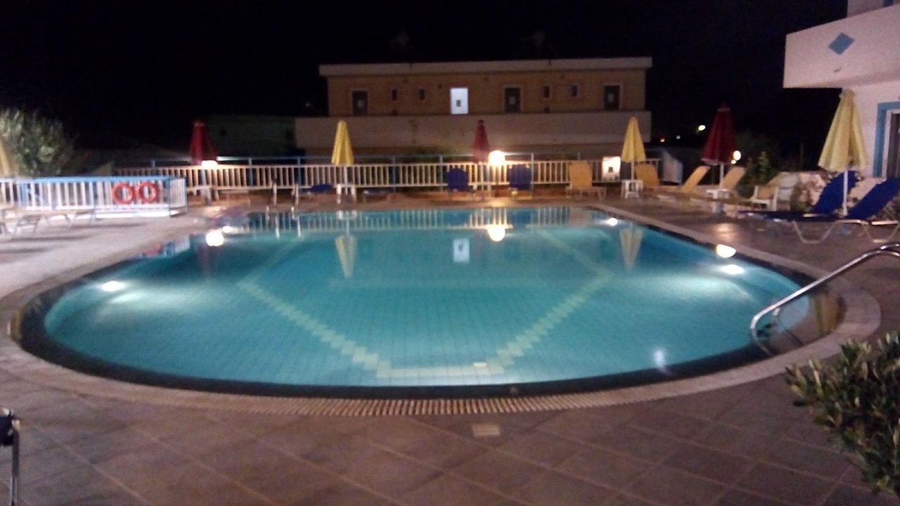 קפלוס Villa Popi Studios מראה חיצוני תמונה