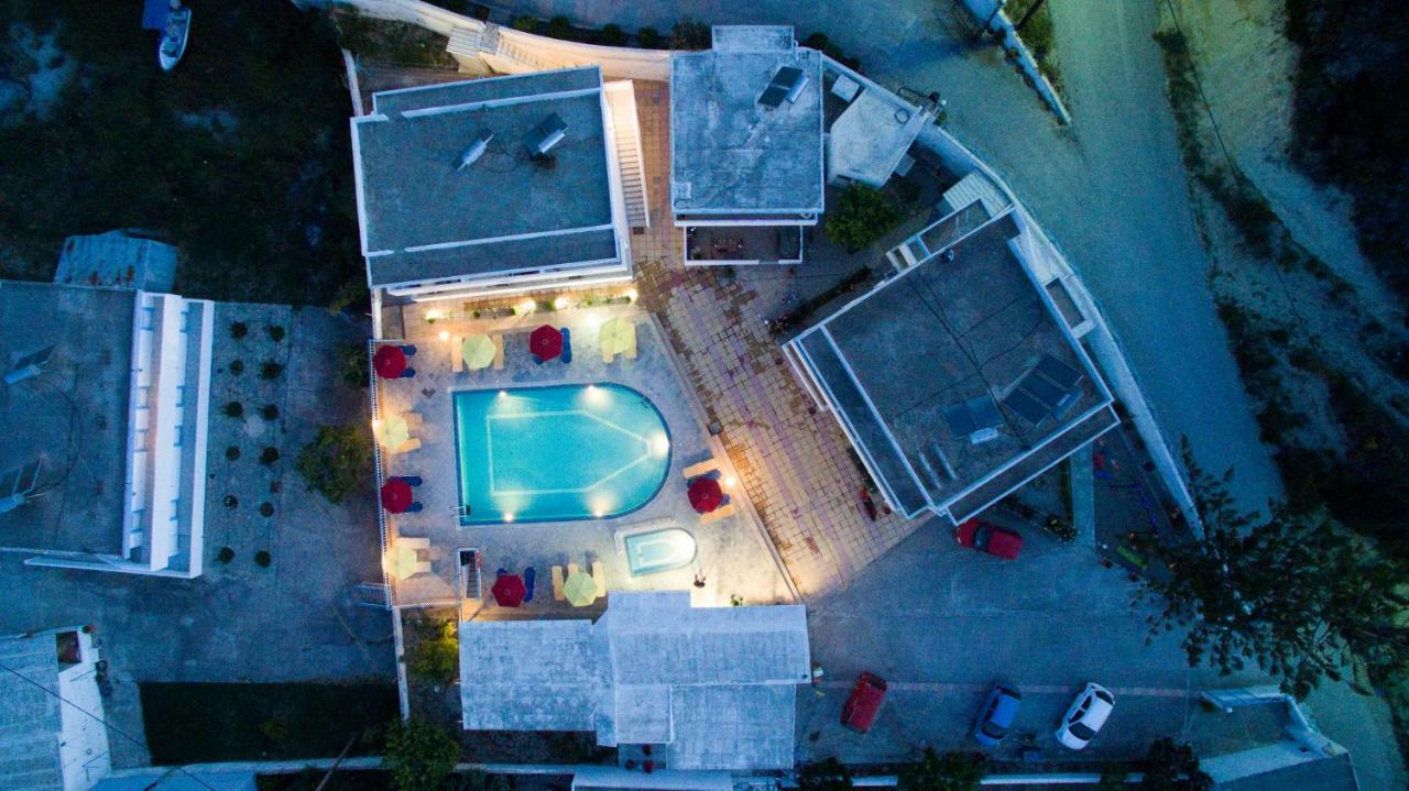 קפלוס Villa Popi Studios מראה חיצוני תמונה